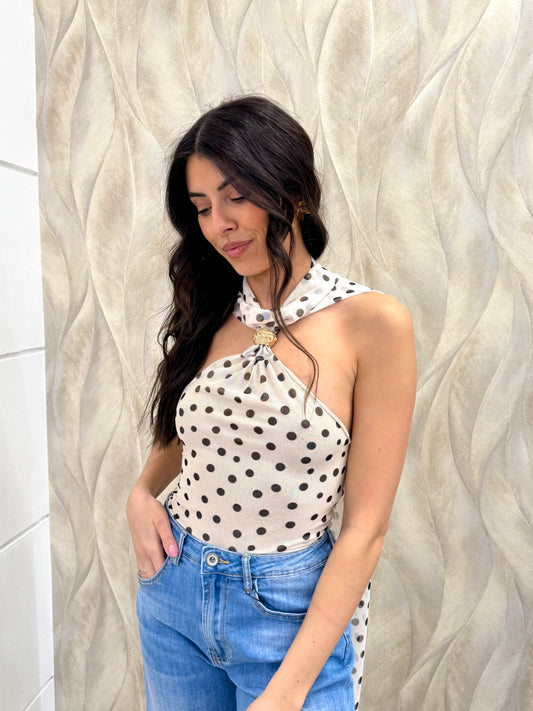 Top tulle pois