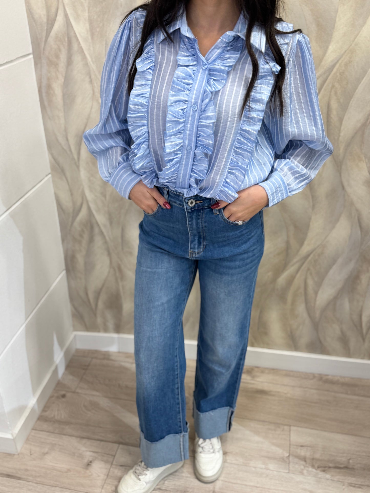 Jeans risvolto alto sfrangiato