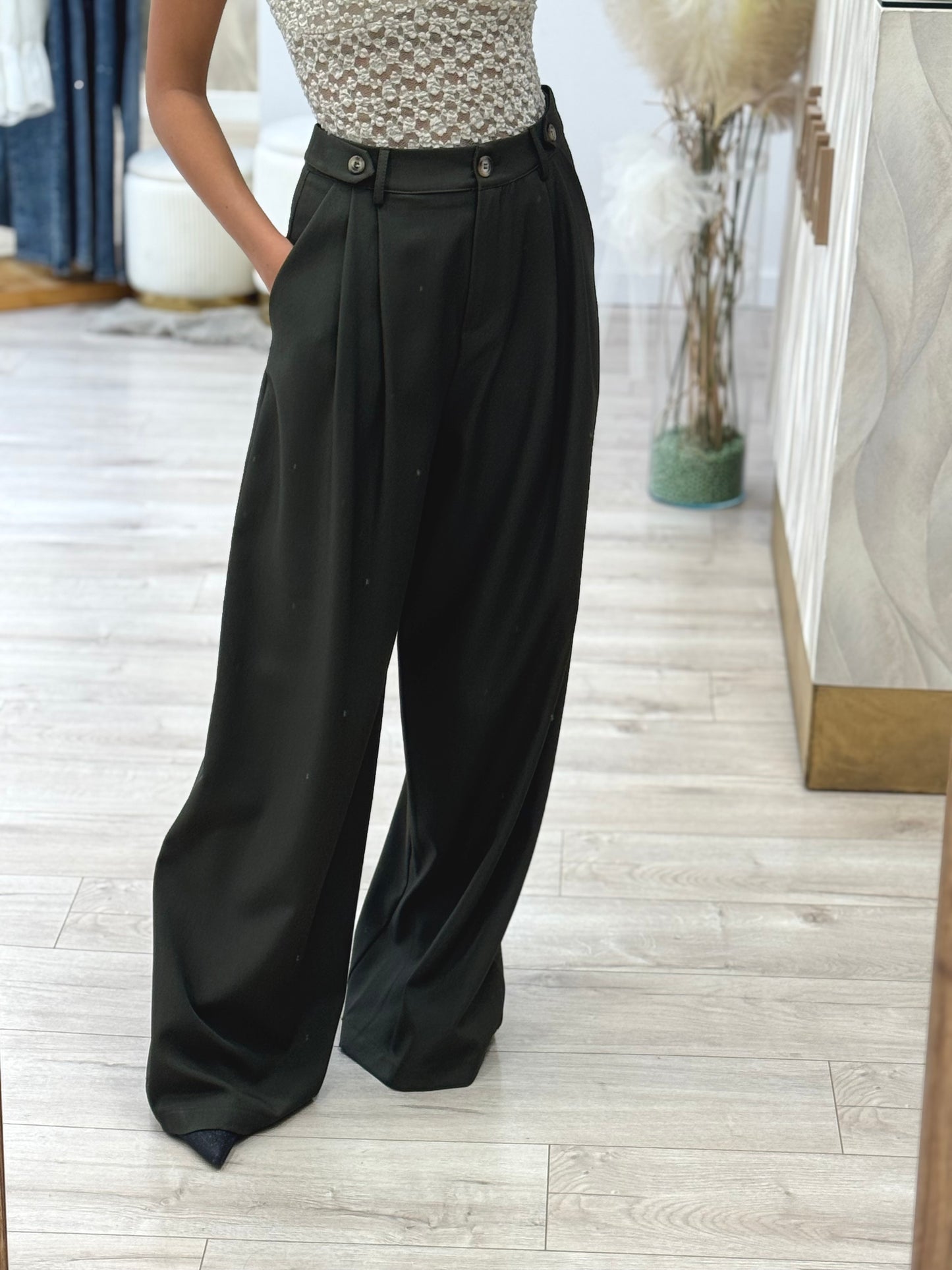 Pantalone largo
