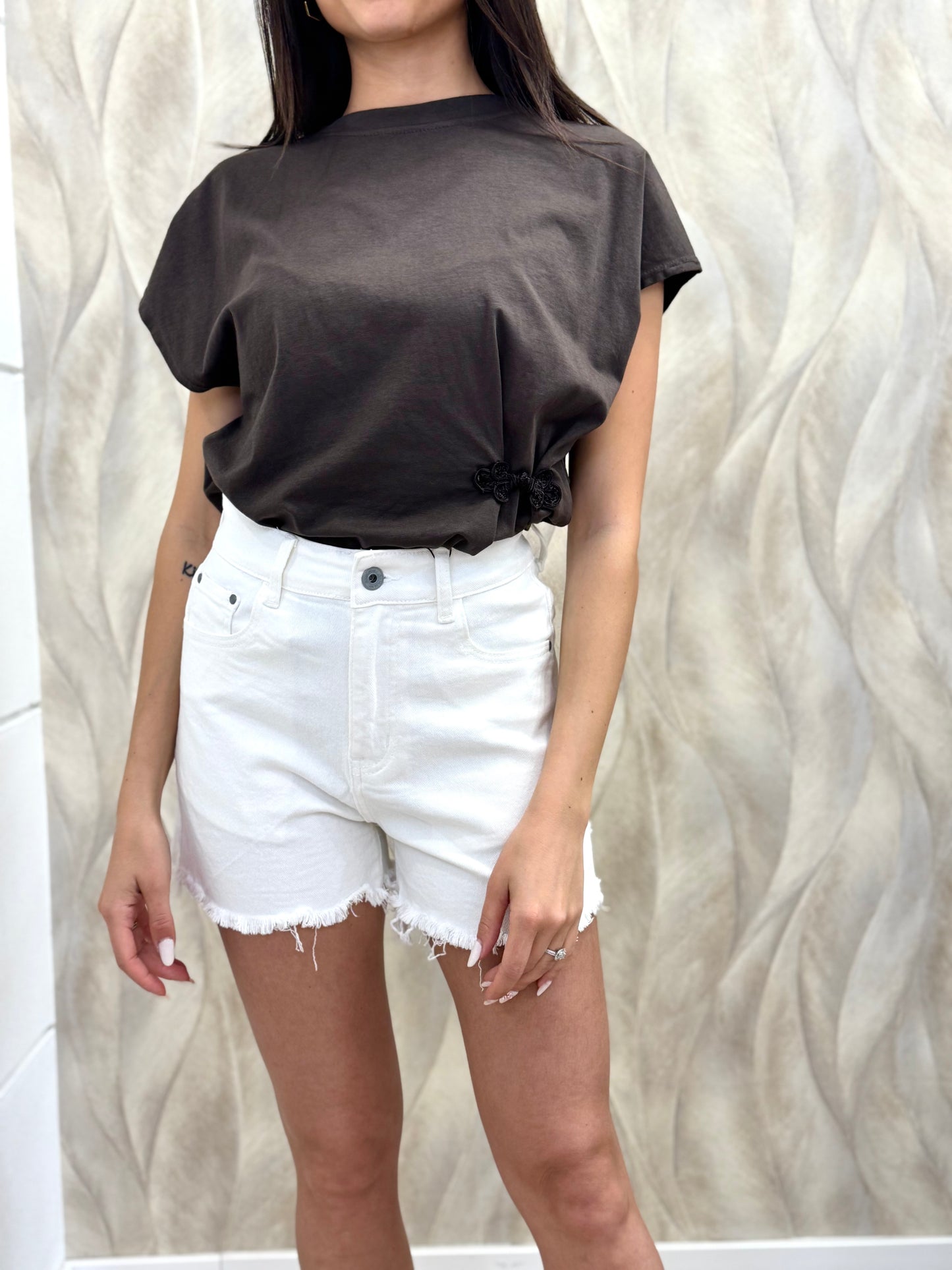 Short cotone sfrangiato