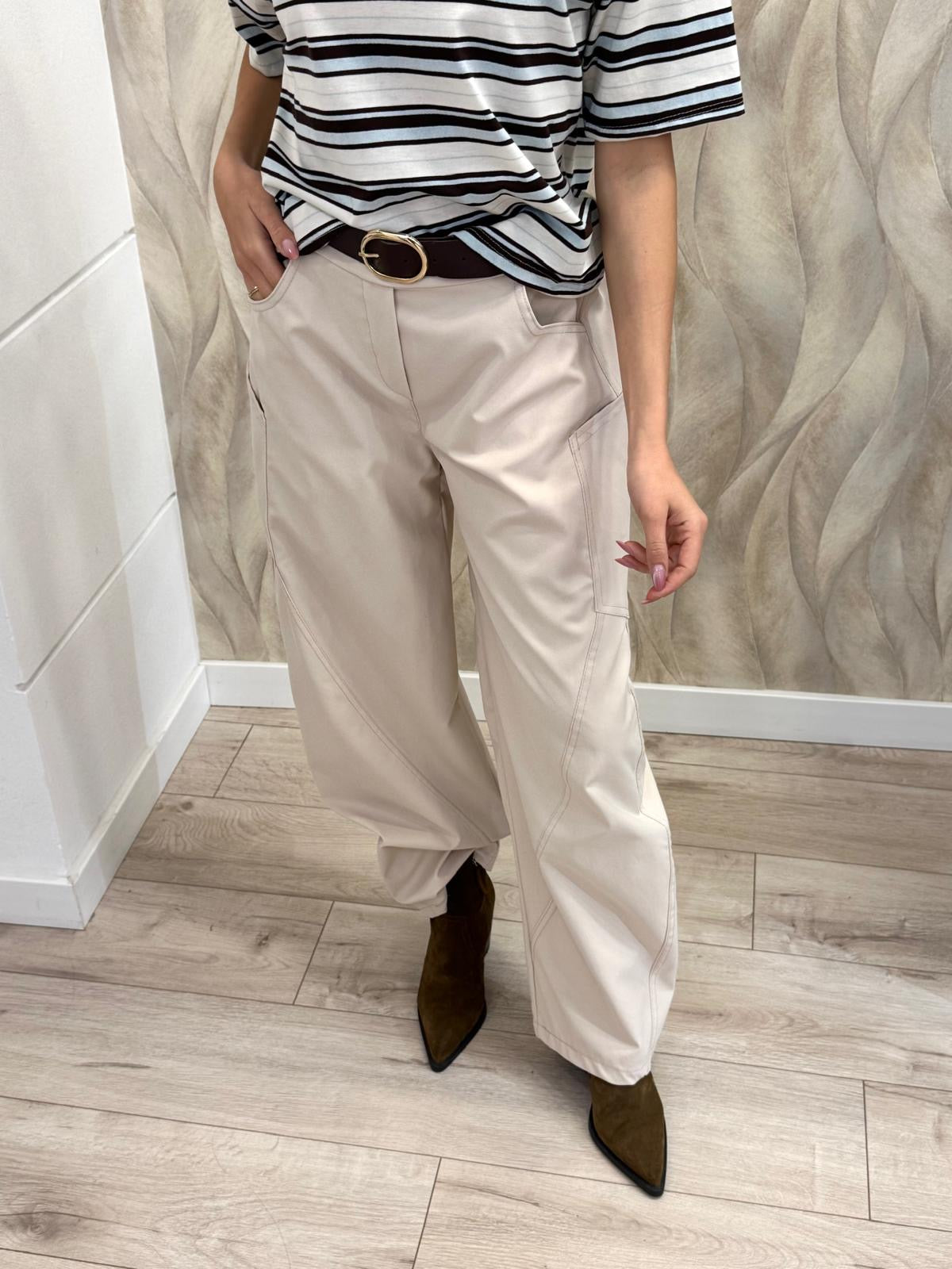 Pantalone baloon cuciture
